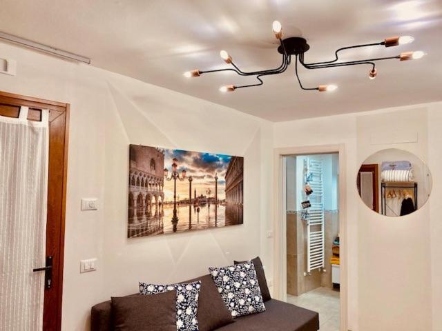 Casabella Chioggia Casa Indipendente Con Corte Luaran gambar