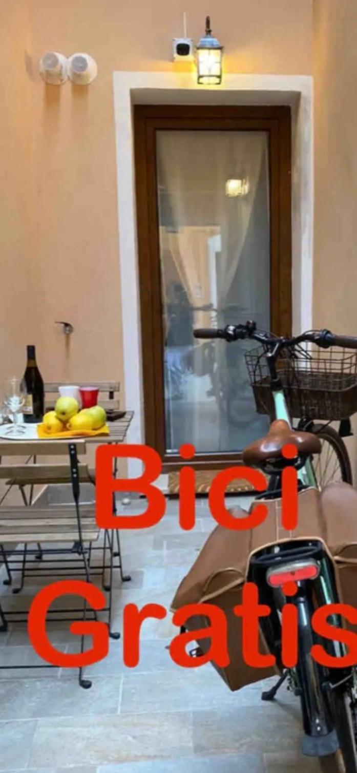 Casabella Chioggia Casa Indipendente Con Corte Luaran gambar